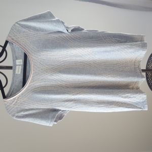 Chico's Zenergy Tee With Shimmer Size 2 (Large)
